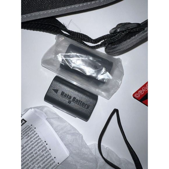 JVC GZ-HD300AU HD VIDEO PLUS20X OPTICAL ZOOM Full HD And Extras! New, Never Used - Picture 9 of 11